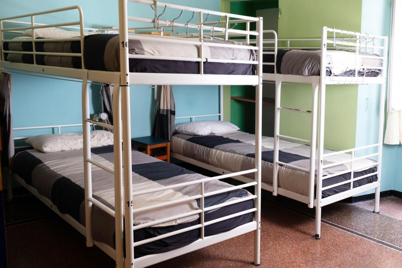 Manena Hostel Genova Ngoại thất bức ảnh